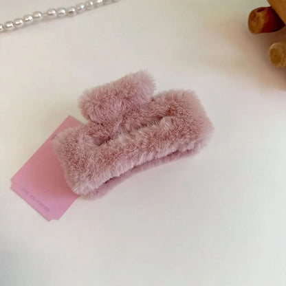 Cute Square Plush Hair Claw Ponytail Holder Korean Style Hair Clip Grab Clip Hair Accessories Large Shark Clip Streetwear